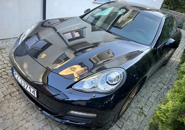 Porsche Panamera cena 115000 przebieg: 49400, rok produkcji 2012 z Poznań małe 67